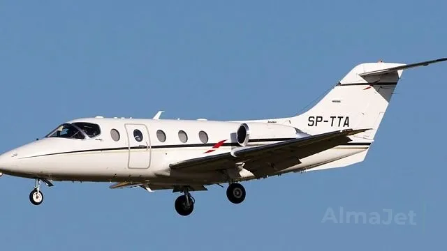 Hawker 400XP