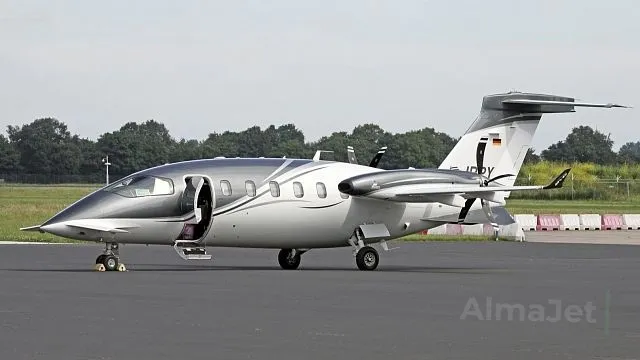 Piaggio Avanti II