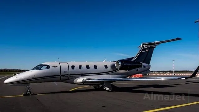 Phenom 300