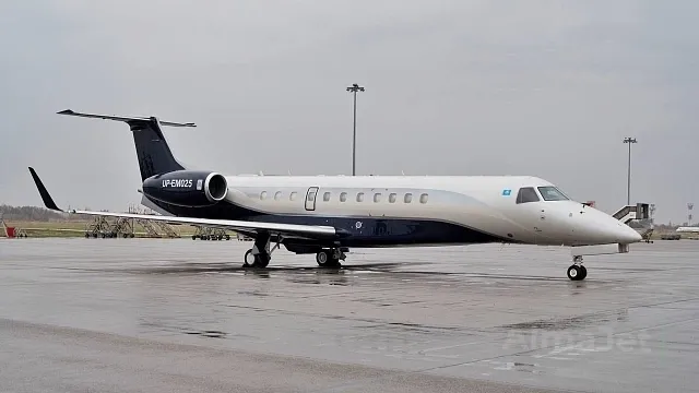 Embraer Legacy 650