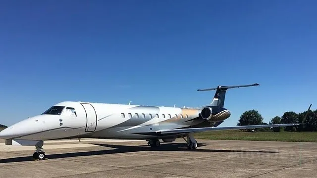 Embraer Legacy 650