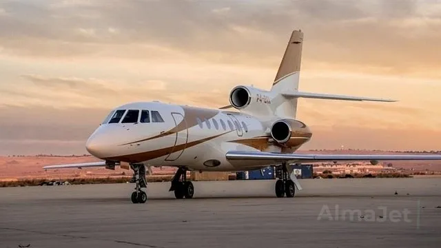 Falcon 50 EX
