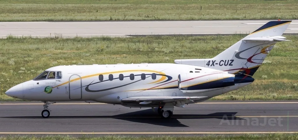 Hawker 800XP