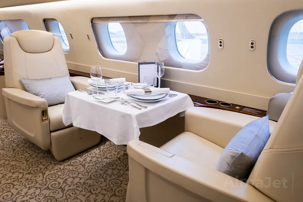 Embraer Lineage 1000