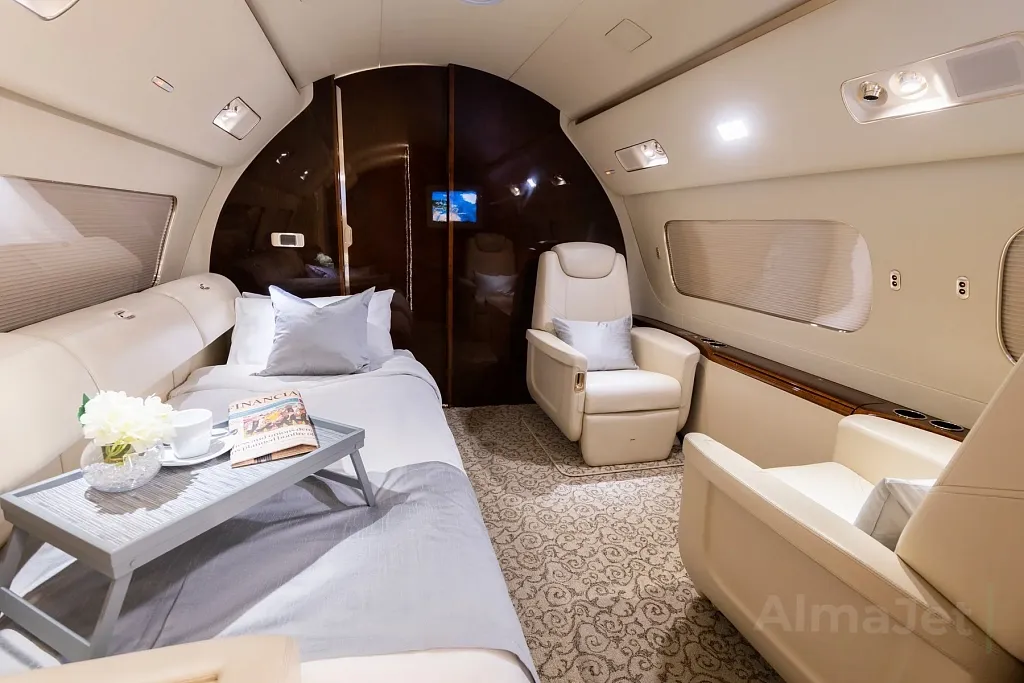 Embraer Lineage 1000