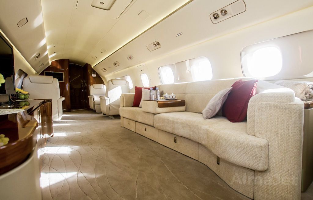 Embraer Lineage 1000