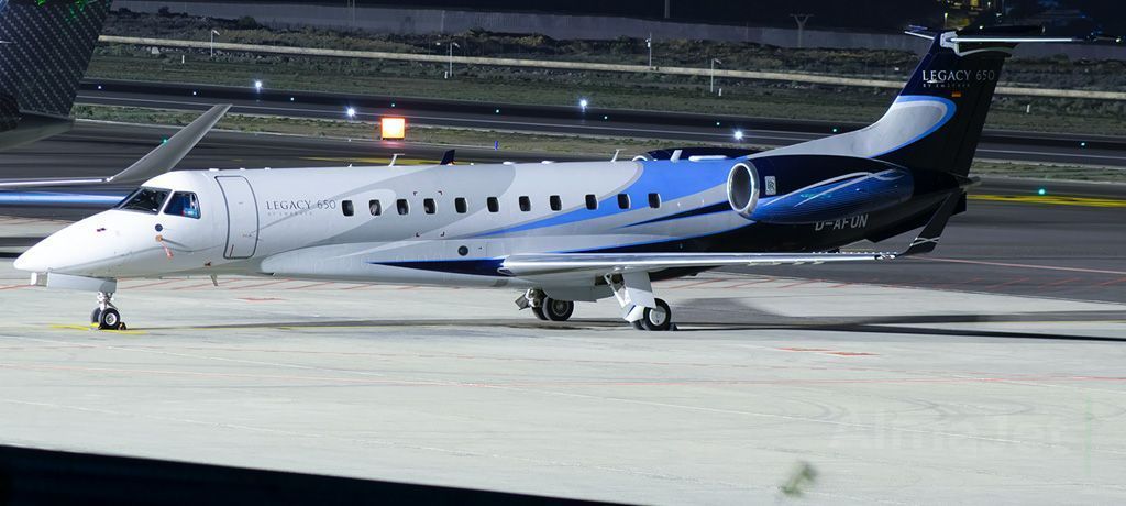 Embraer Legacy 650