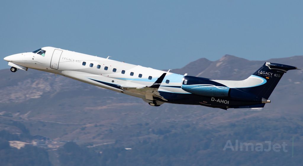 Embraer Legacy 650