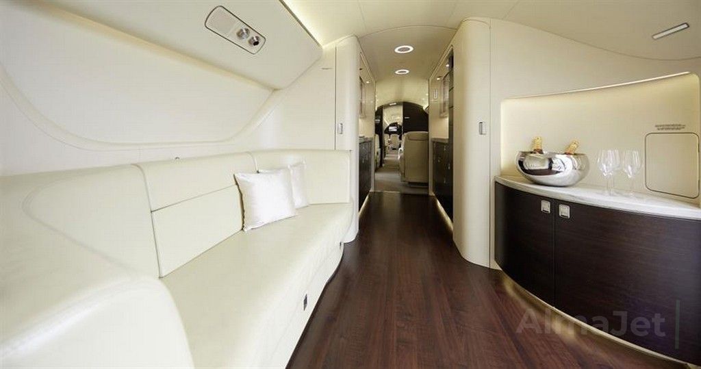 Embraer Lineage 1000E