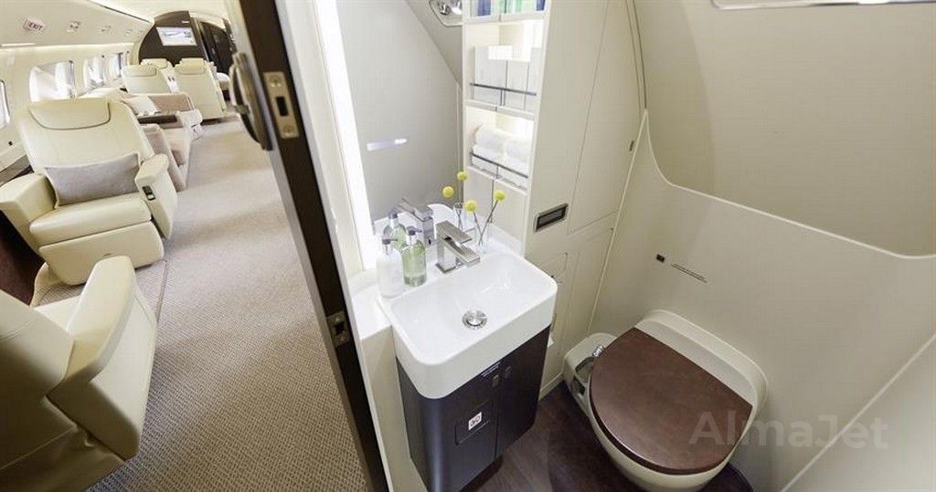 Embraer Lineage 1000E