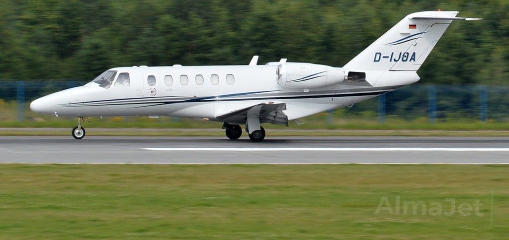 Citation CJ2