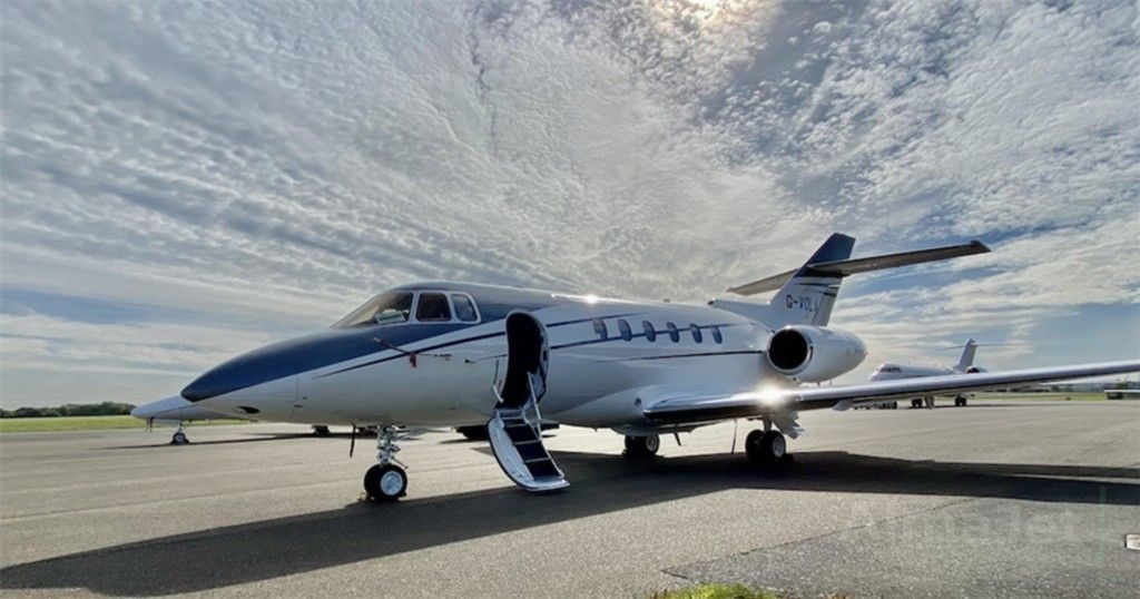 Hawker 800XPi