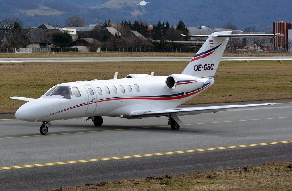 Citation CJ3