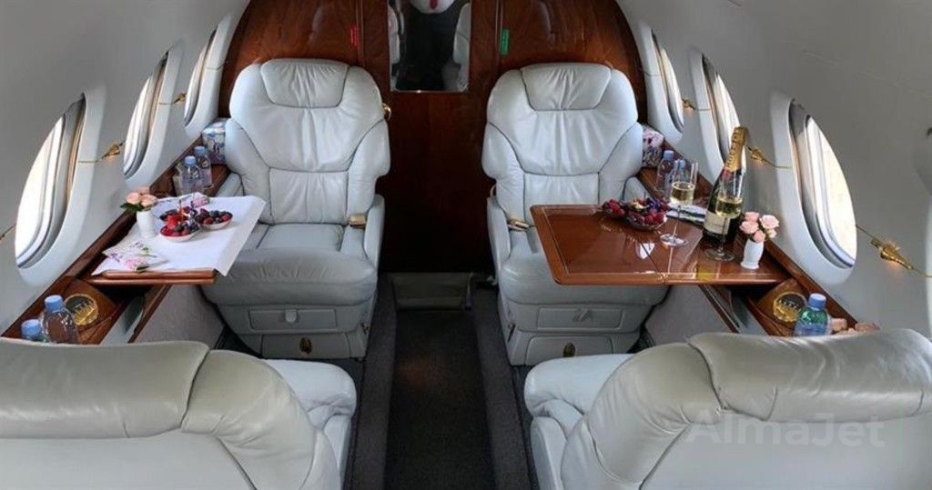 Hawker 800XP