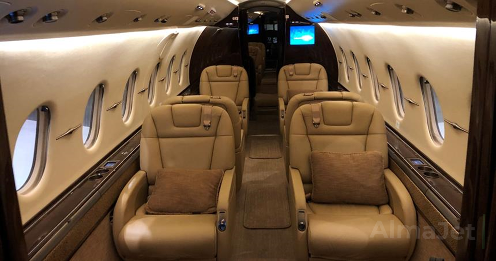 Hawker 4000