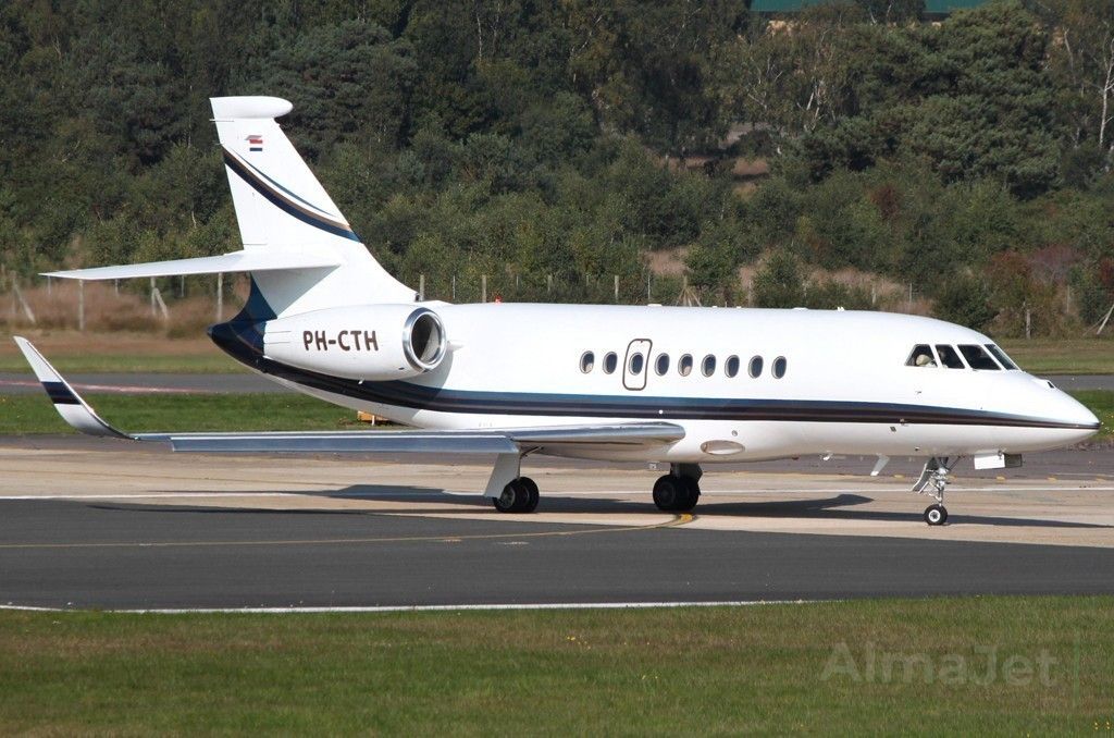 Falcon 2000LX