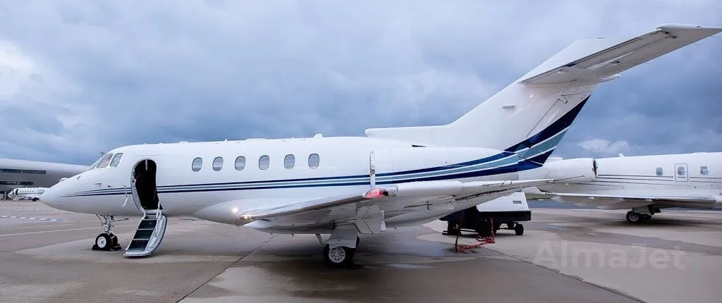 Hawker 800XP
