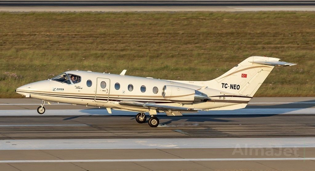Hawker 400 A