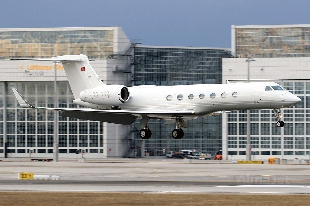 Gulfstream G-550